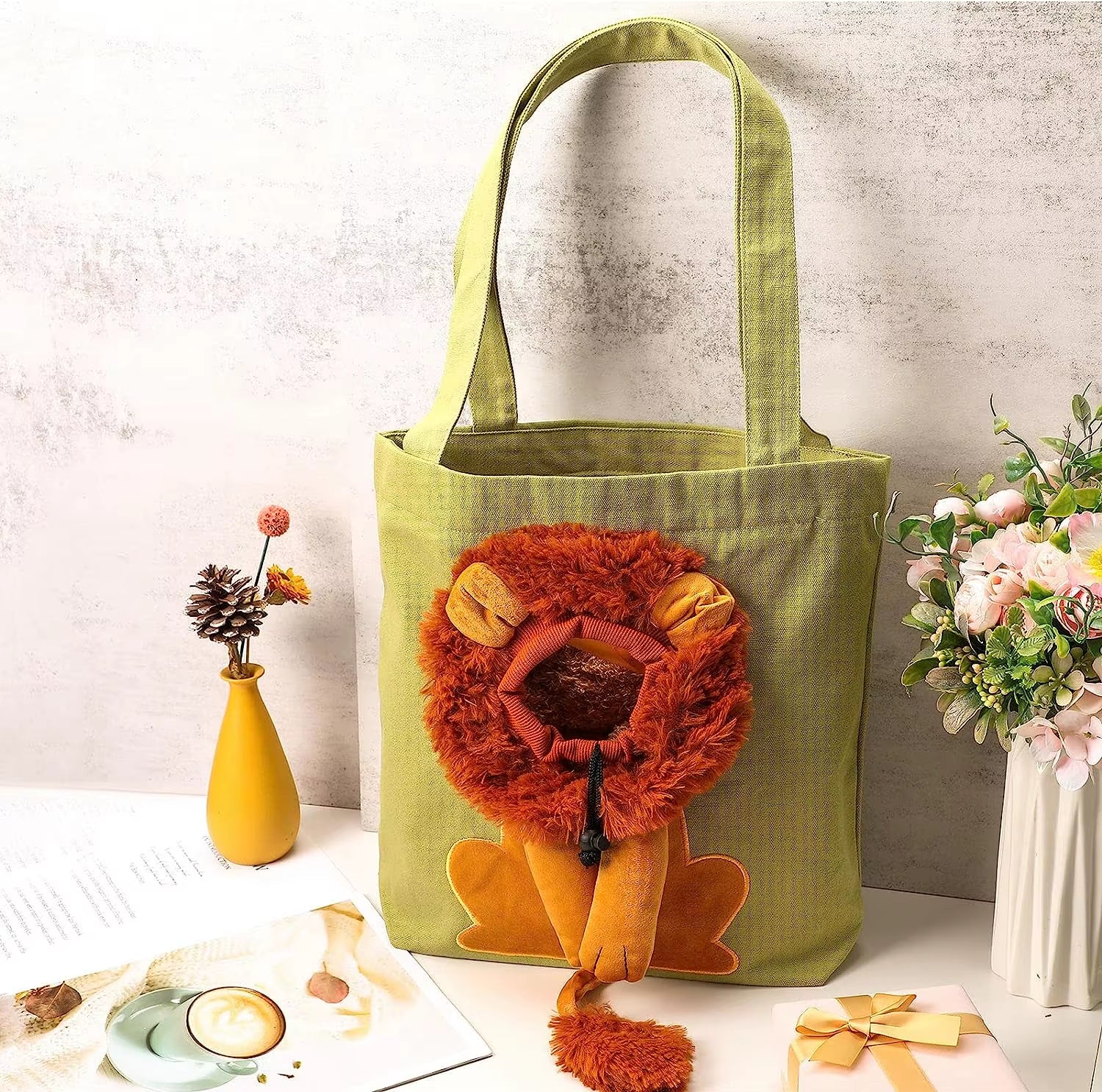 Lion Shape Cat Carriers Bags Adjustable Soft Pet Carriers Outgoing Travel Pets Handbag Portable Breathable Pet Canvas Bag